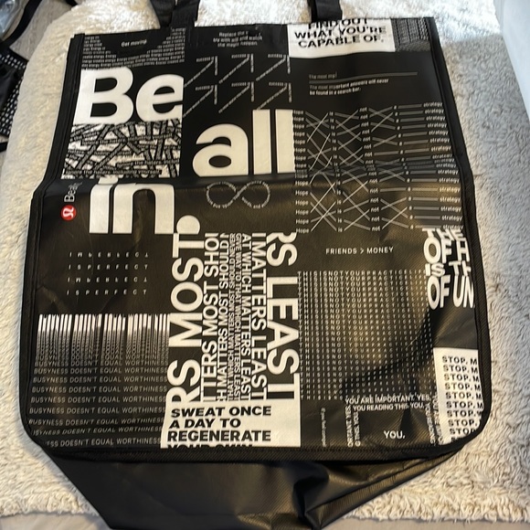 3 large lululemon bags - Picture 2 of 7